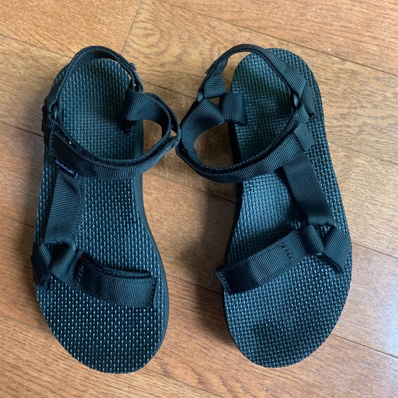 Platform TEVAs - size 7 - Picture 2 of 3